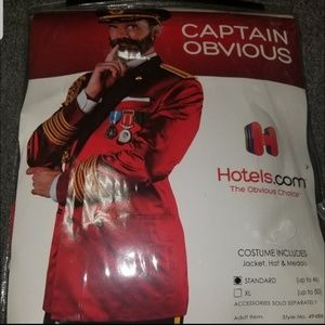 Captain Obvious Costume Hotels.com Halloween Fancy Dress